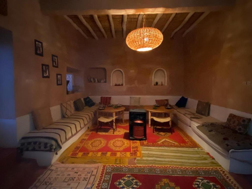 Tigmi Hamid Decouverte Des Traditions Et De La Culture Berbere Ait Benhaddou Exterior photo